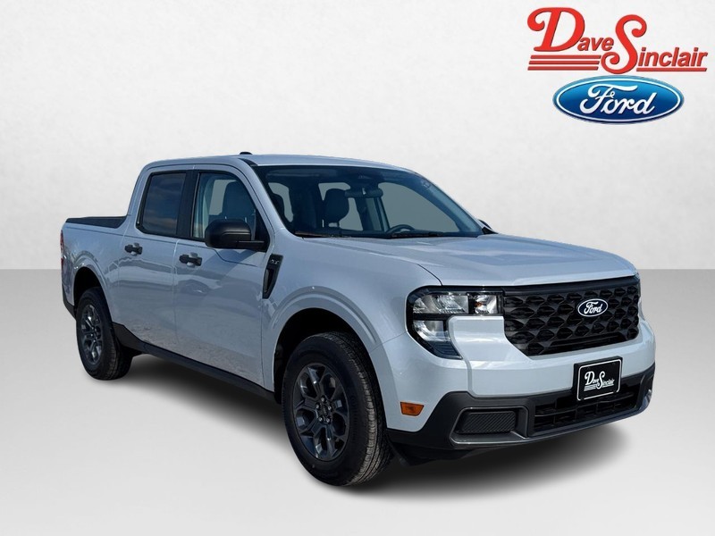Ford Maverick Vehicle Image 04
