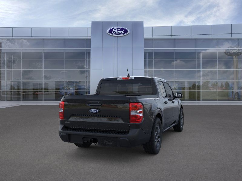 Ford Maverick Vehicle Image 10