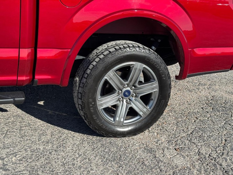 Ford F-150 Vehicle Image 11