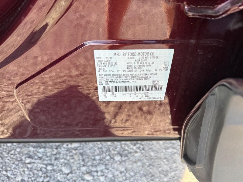 Ford Edge Vehicle Image 25