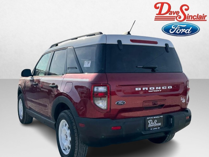 Ford Bronco Sport Vehicle Full-screen Gallery Image 07