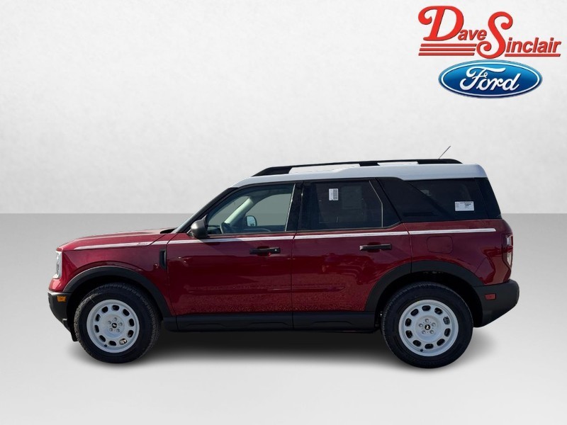 Ford Bronco Sport Vehicle Full-screen Gallery Image 08