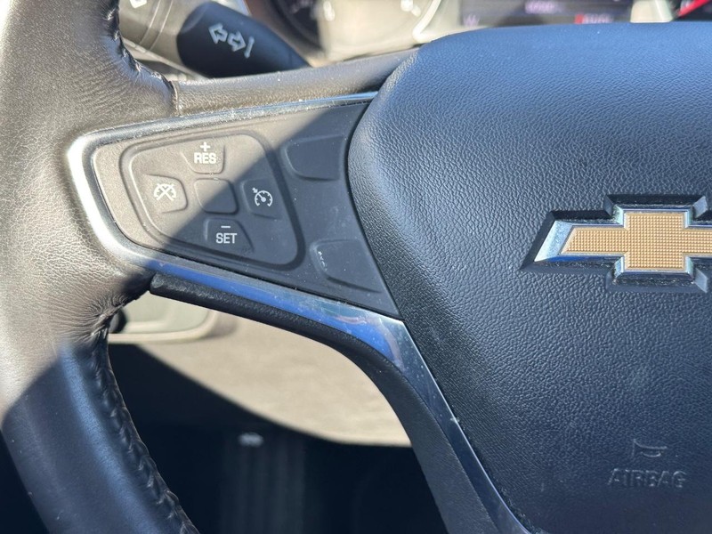Chevrolet Equinox Vehicle Image 20
