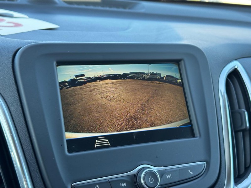 Chevrolet Equinox Vehicle Image 23