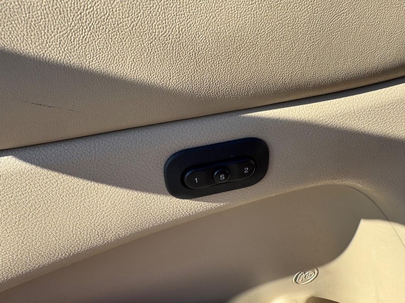 Jeep Grand Cherokee Vehicle Image 20