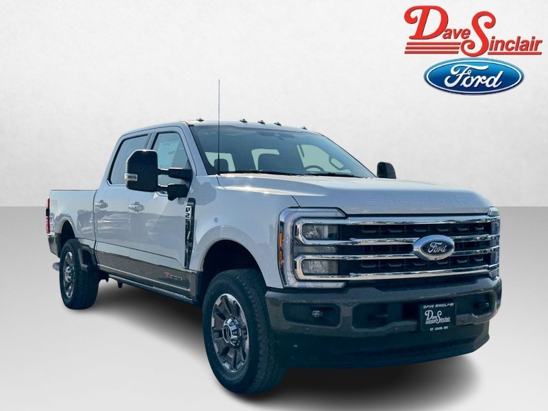 Ford Super Duty F-250 SRW Vehicle Image 04