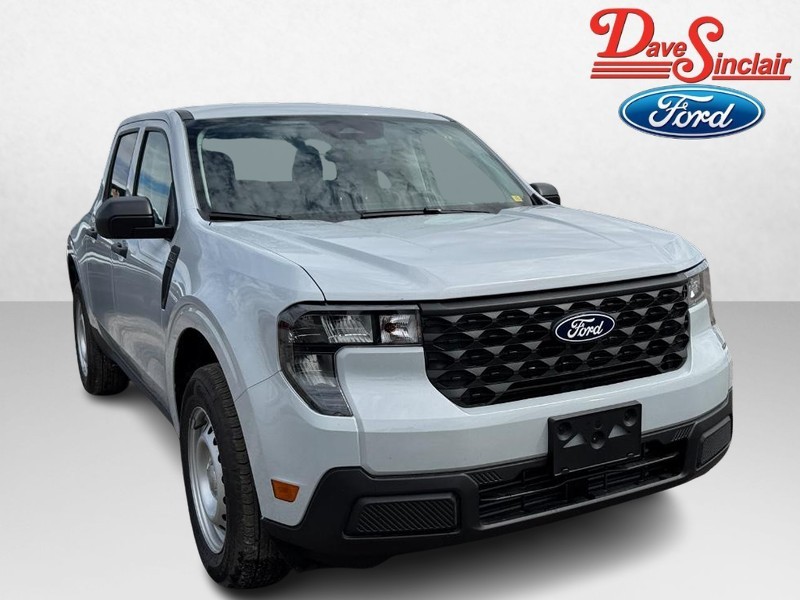 Ford Maverick Vehicle Image 04