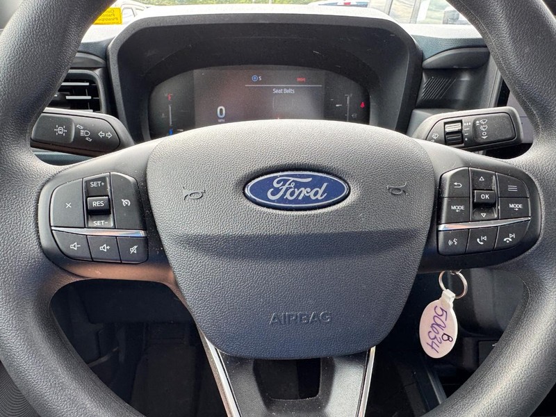 Ford Maverick Vehicle Image 19