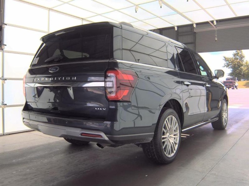 Ford Expedition Max Vehicle Image 02