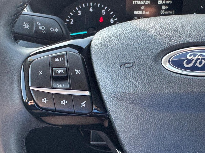 Ford Escape Vehicle Image 20