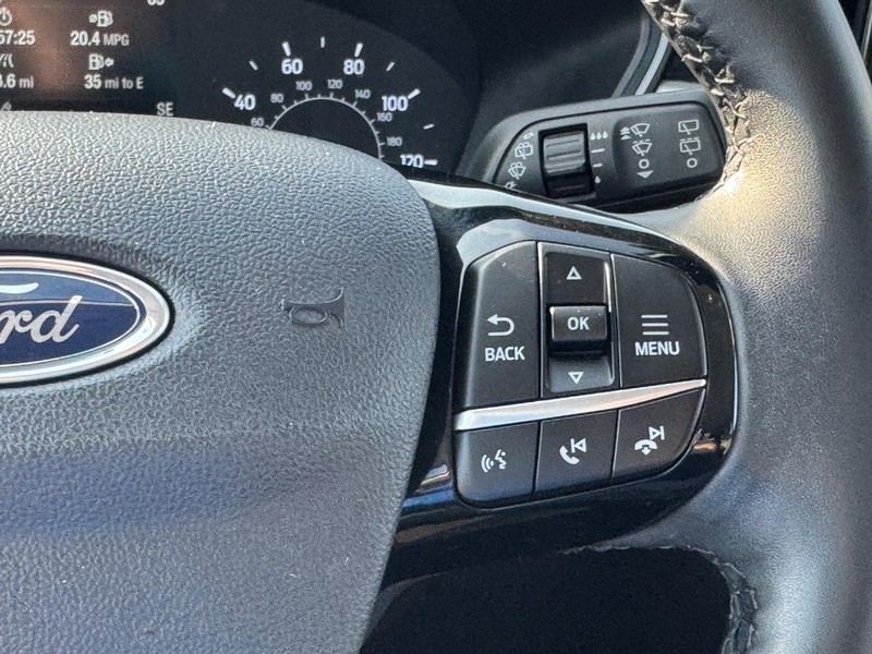 Ford Escape Vehicle Image 21