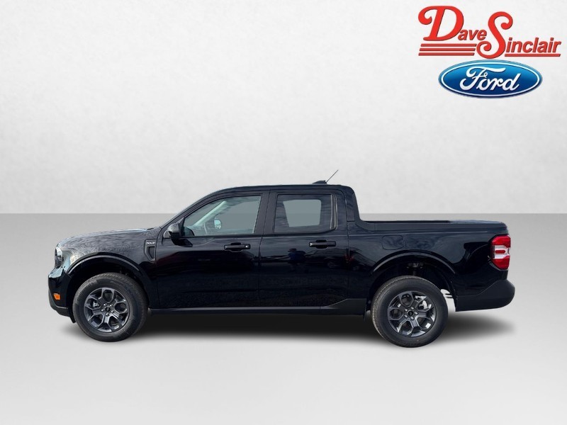 Ford Maverick Vehicle Image 10