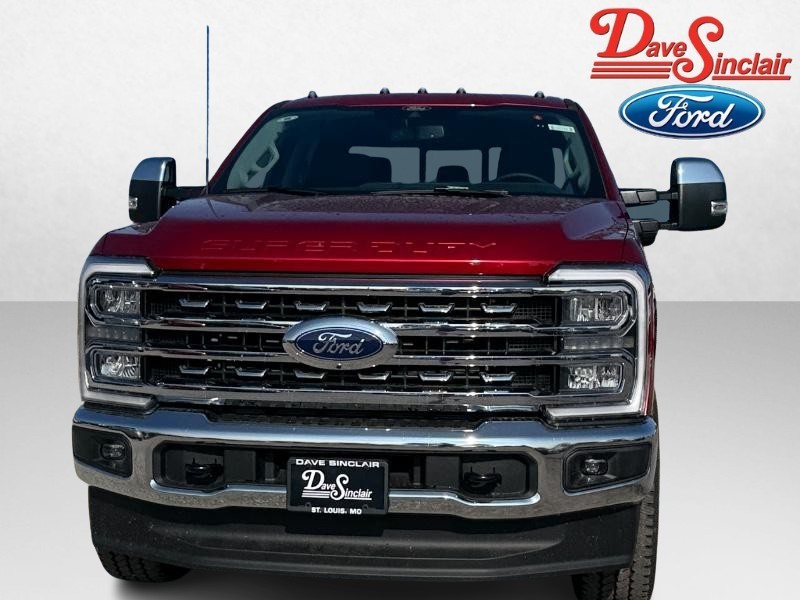 Ford Super Duty F-350 SRW Vehicle Image 02