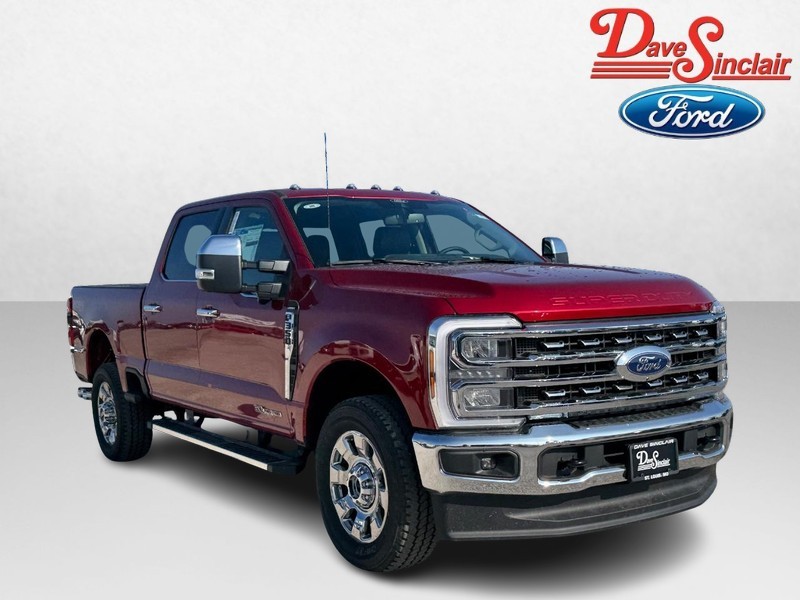 Ford Super Duty F-350 SRW Vehicle Image 04