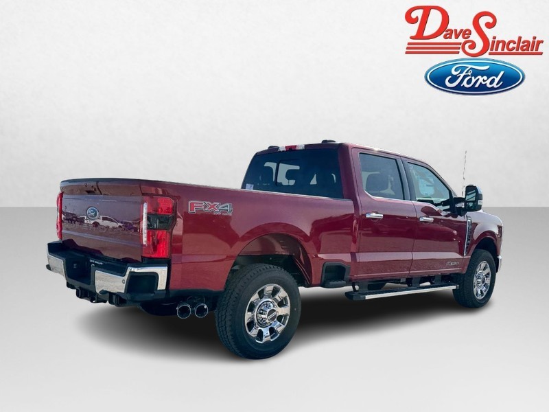 Ford Super Duty F-350 SRW Vehicle Image 07