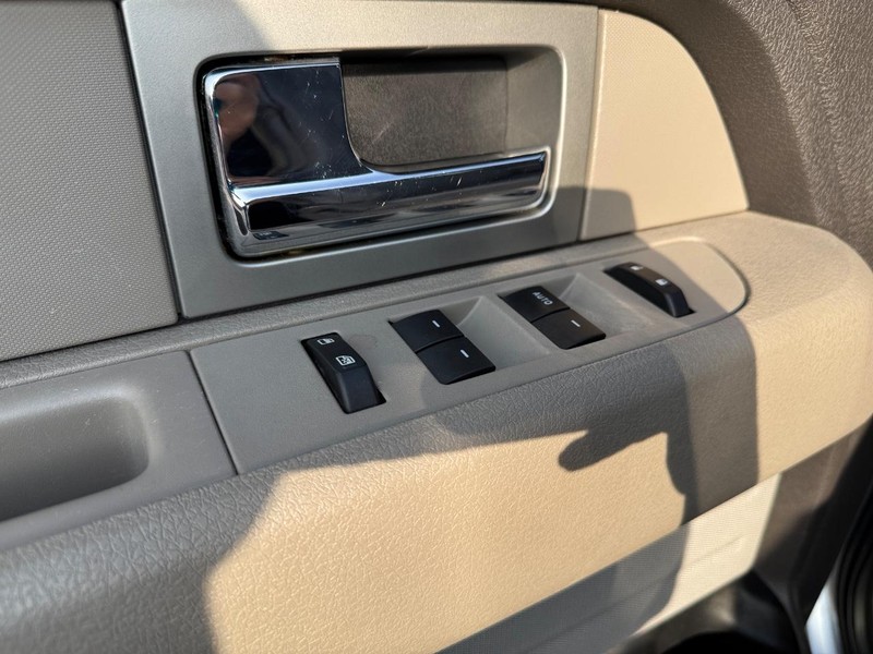 Ford F-150 Vehicle Image 18