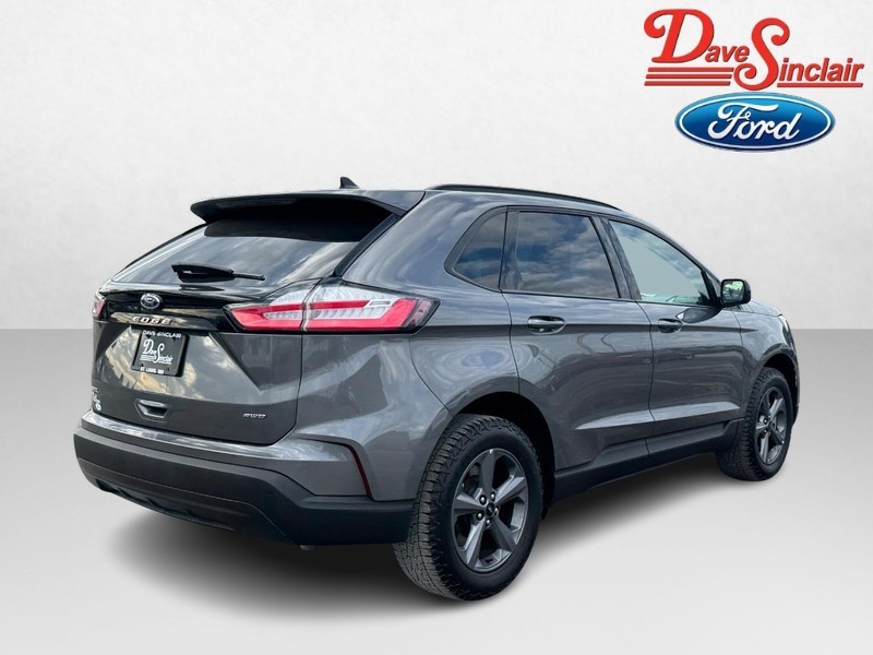 Ford Edge Vehicle Image 07