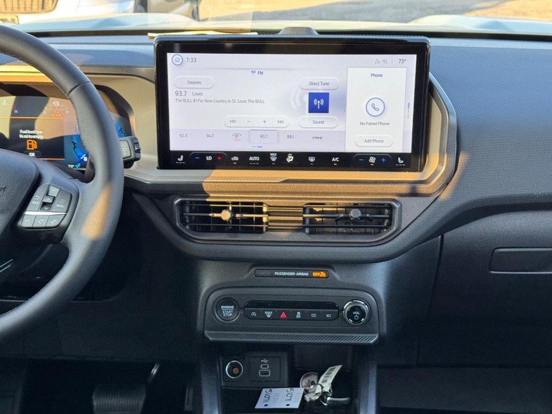 Ford Bronco Sport Vehicle Full-screen Gallery Image 16