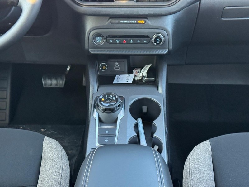 Ford Bronco Sport Vehicle Full-screen Gallery Image 17