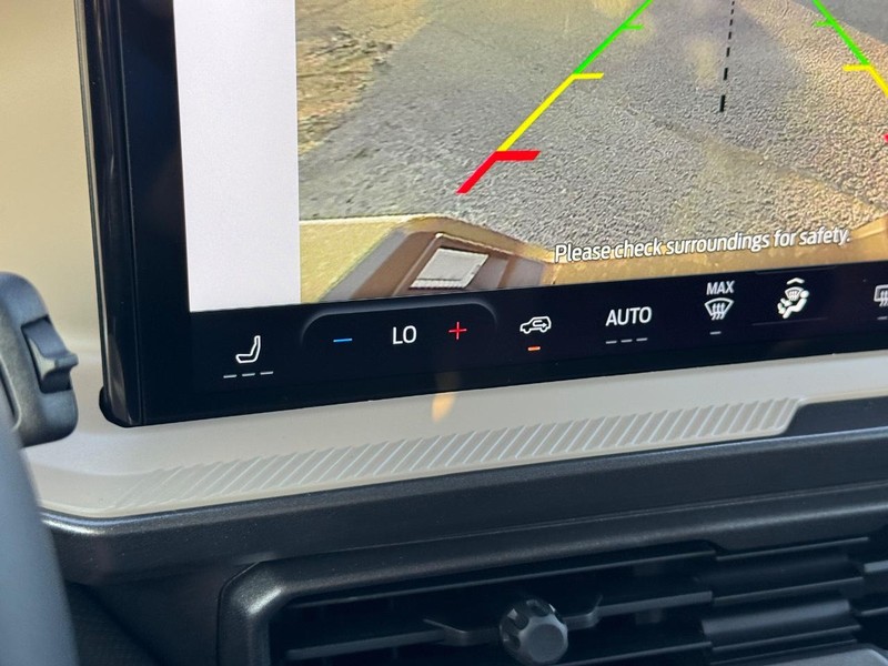 Ford Bronco Sport Vehicle Full-screen Gallery Image 22