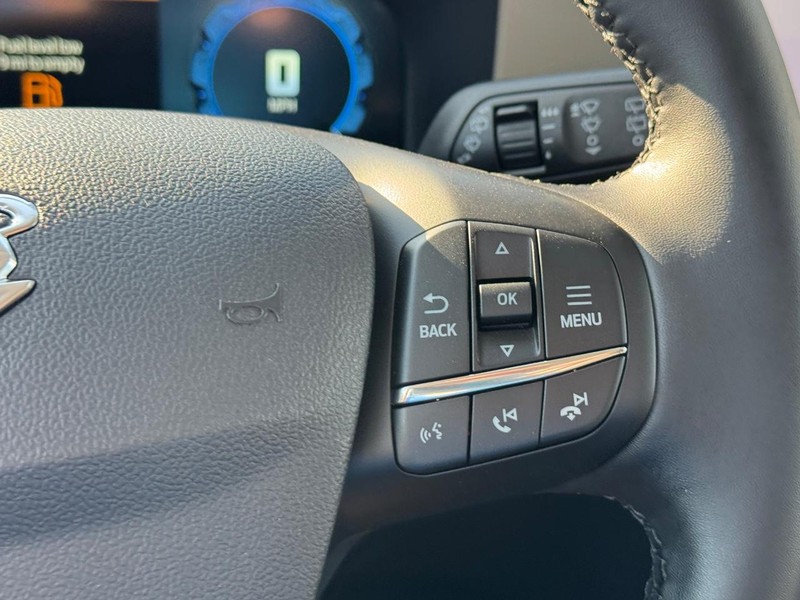 Ford Bronco Sport Vehicle Full-screen Gallery Image 22