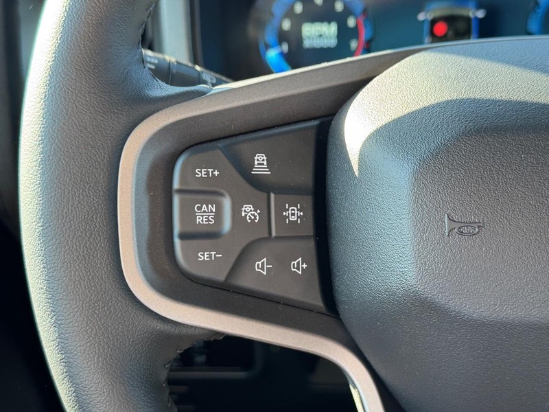 Ford Bronco Vehicle Full-screen Gallery Image 20