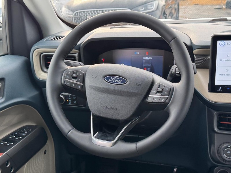 Ford Maverick Vehicle Full-screen Gallery Image 14