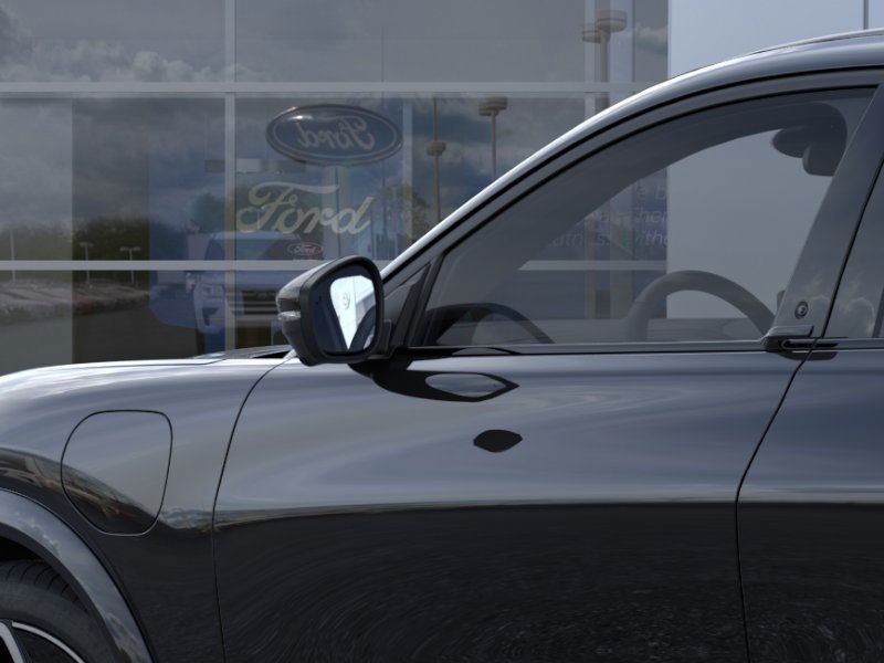 Ford Mustang Mach-E Vehicle Full-screen Gallery Image 22