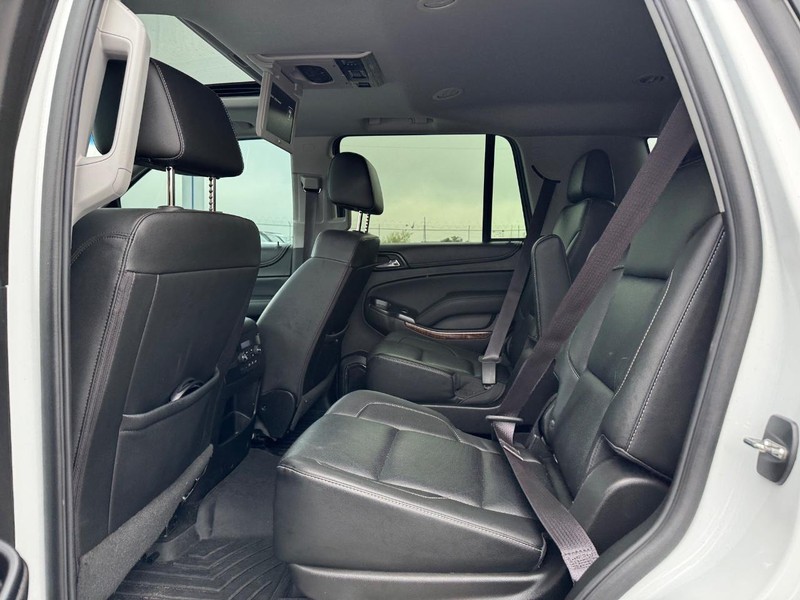 Chevrolet Tahoe Vehicle Full-screen Gallery Image 12