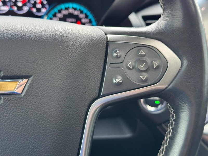 Chevrolet Tahoe Vehicle Full-screen Gallery Image 25