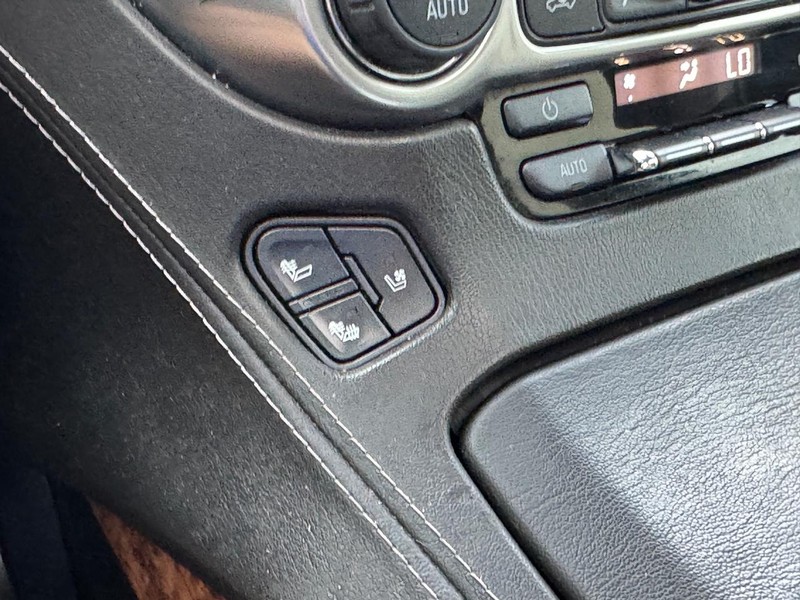 Chevrolet Tahoe Vehicle Full-screen Gallery Image 26