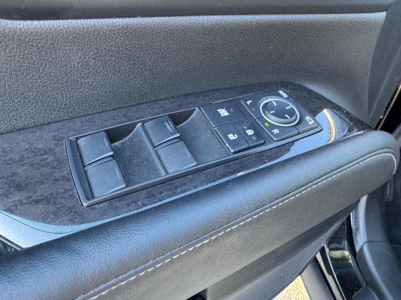 Lexus RX 350 Vehicle Image 18