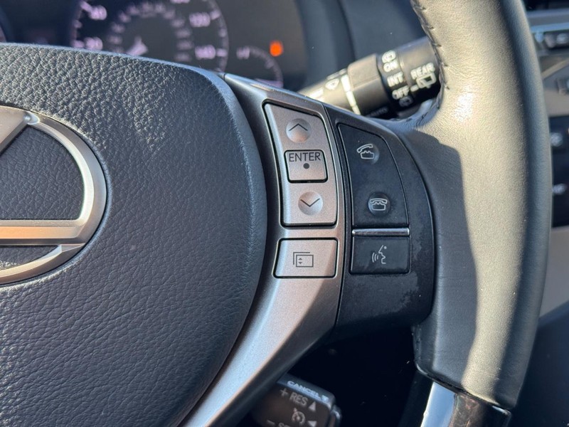 Lexus RX 350 Vehicle Image 23