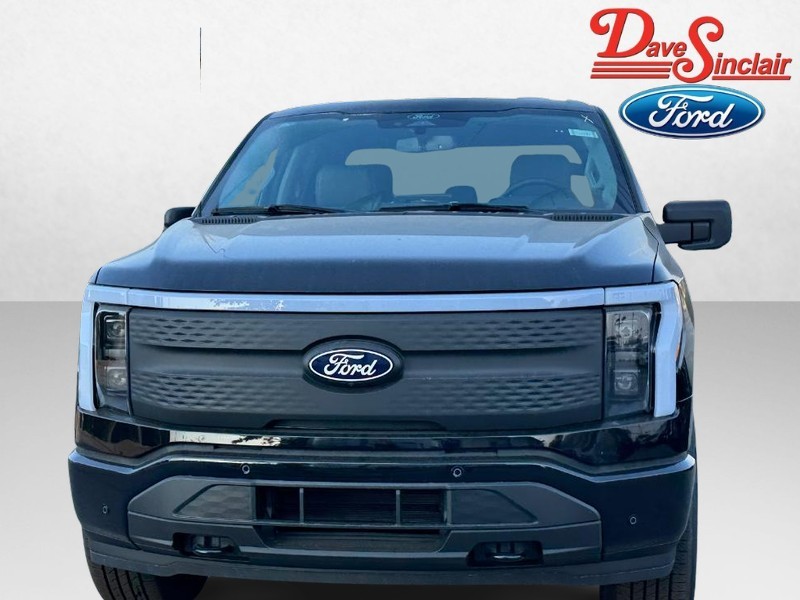 Ford F-150 Lightning Vehicle Image 02