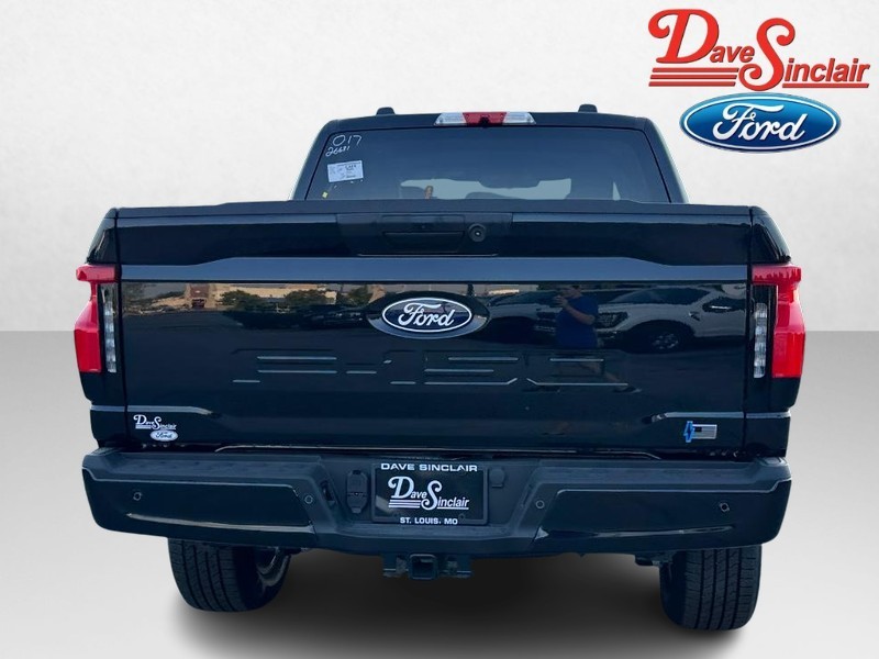 Ford F-150 Lightning Vehicle Image 08