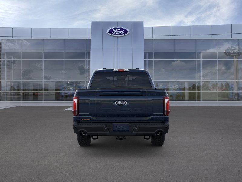 Ford F-150 Vehicle Full-screen Gallery Image 07