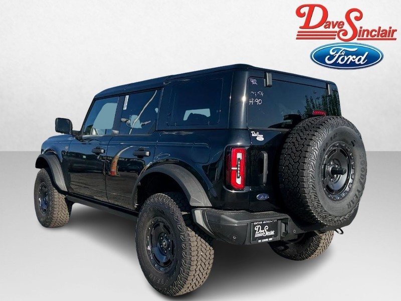Ford Bronco Vehicle Full-screen Gallery Image 09