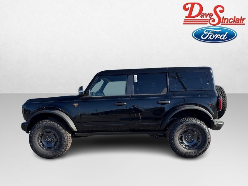 Ford Bronco Vehicle Full-screen Gallery Image 10