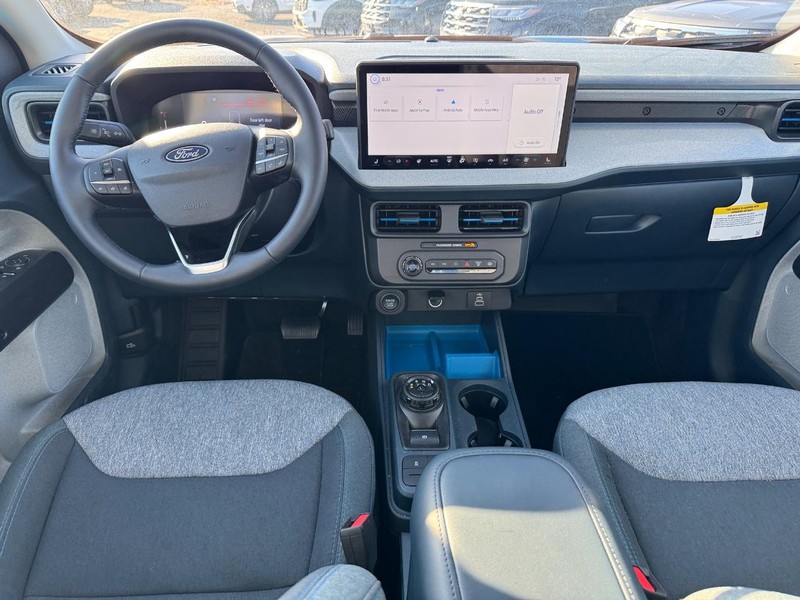 Ford Maverick Vehicle Image 14