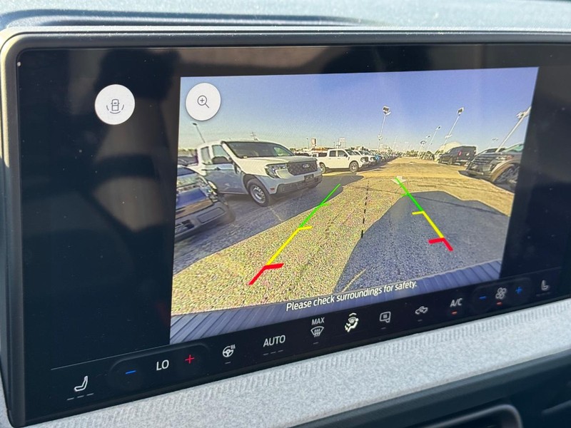 Ford Maverick Vehicle Image 24