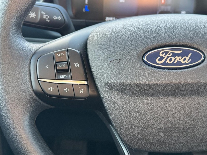 Ford Maverick Vehicle Image 20