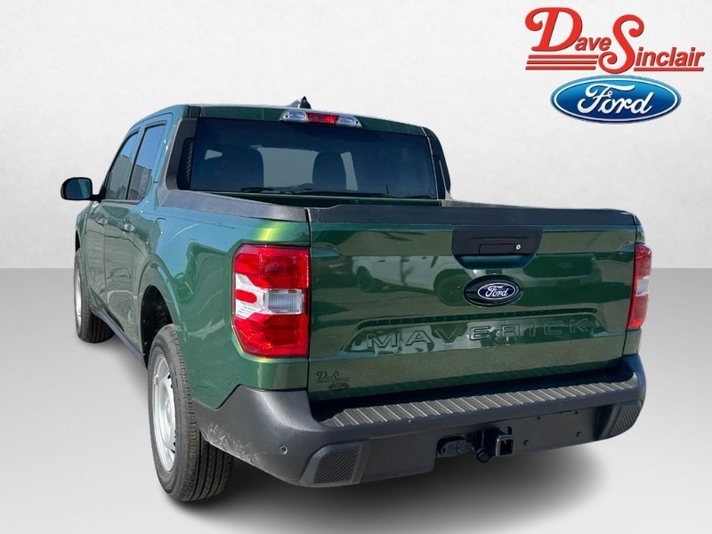 Ford Maverick Vehicle Image 09