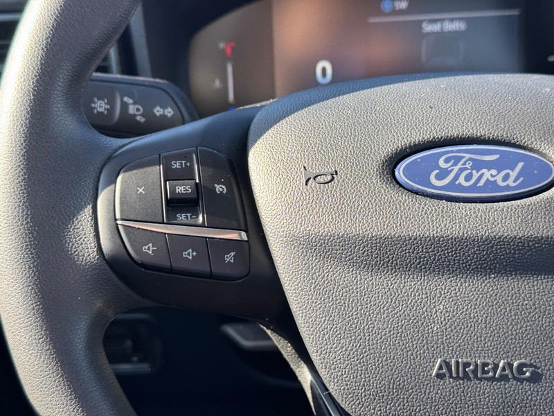 Ford Maverick Vehicle Image 20