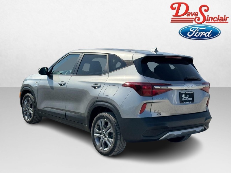 Kia Seltos Vehicle Image 09