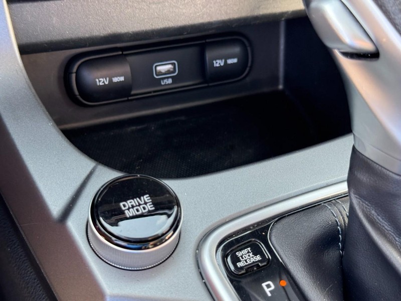 Kia Seltos Vehicle Image 22