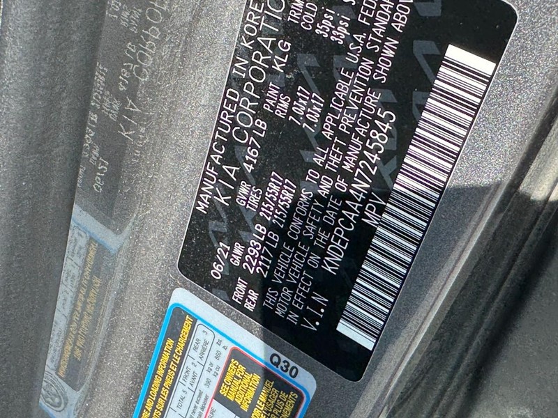 Kia Seltos Vehicle Image 25