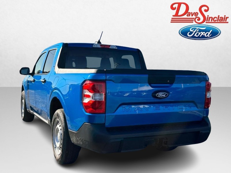 Ford Maverick Vehicle Full-screen Gallery Image 10