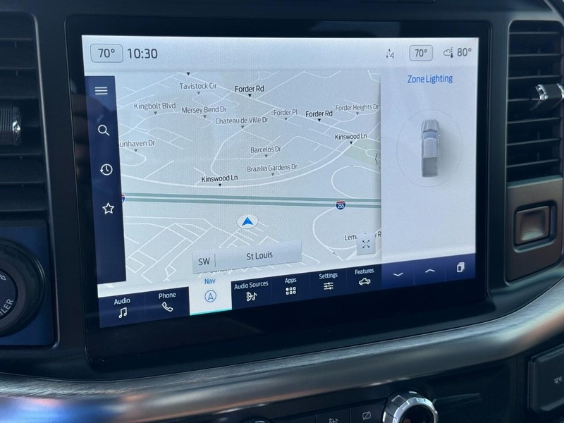 Ford F-150 Vehicle Full-screen Gallery Image 20