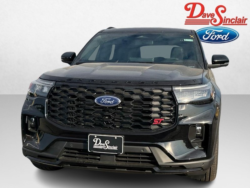 Ford Explorer Vehicle Image 02