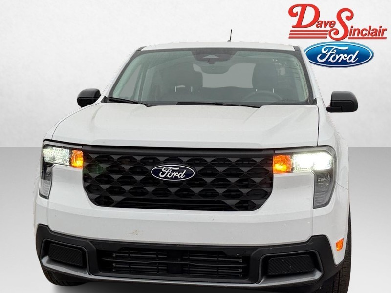 Ford Maverick Vehicle Image 02